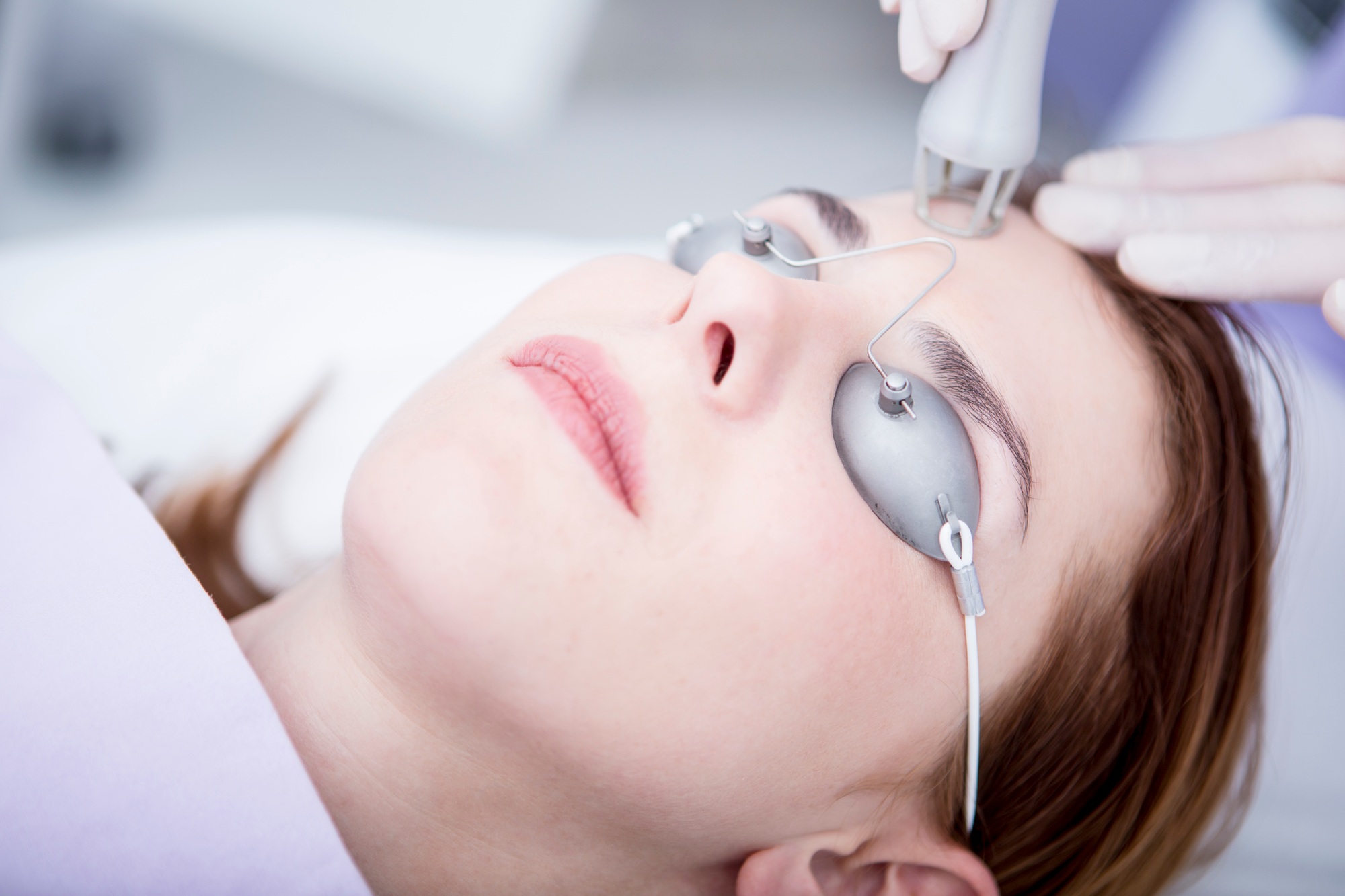 Aesthetic surgery, CO2 laser resurfacing